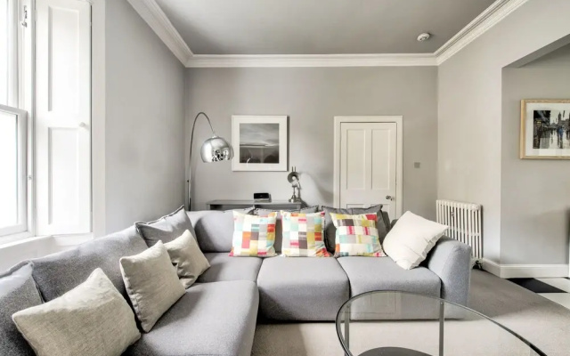 Maryfield Apartment