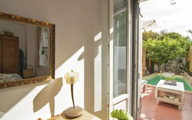 Quartano Paros Residence