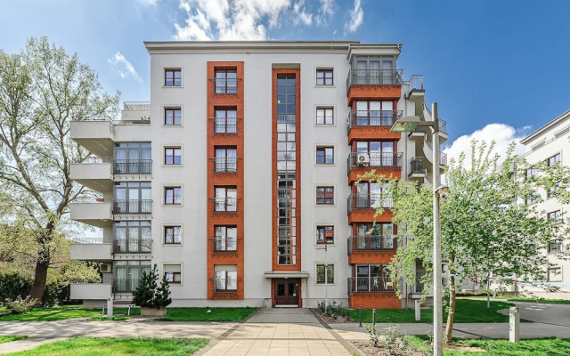 Lumina stylish apartment with parking