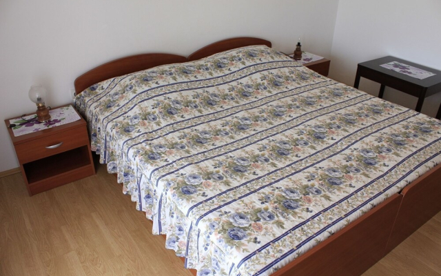 Jagoda - Comfy and Cozy - A1 Lijevi