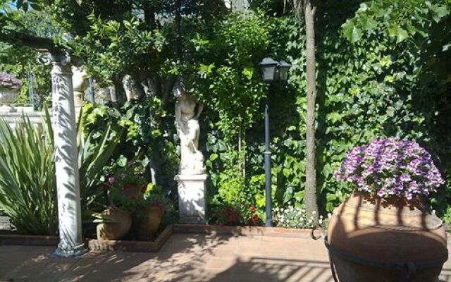 SantAntonio Garden Hotel