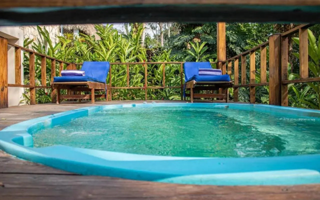 Hotel Camino Real Tikal