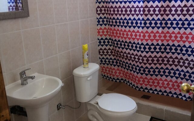 1 Hostal Galeria - Adults Only