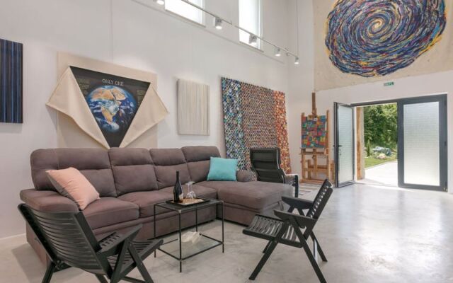 Studio Gallery Bura