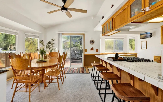 Divine Chateau #2357