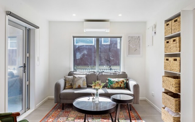 The Perfect City Pad - WiFi - Netflix