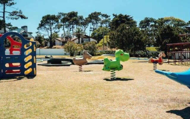 Dpto 6 personas FRENTE AL MAR-
