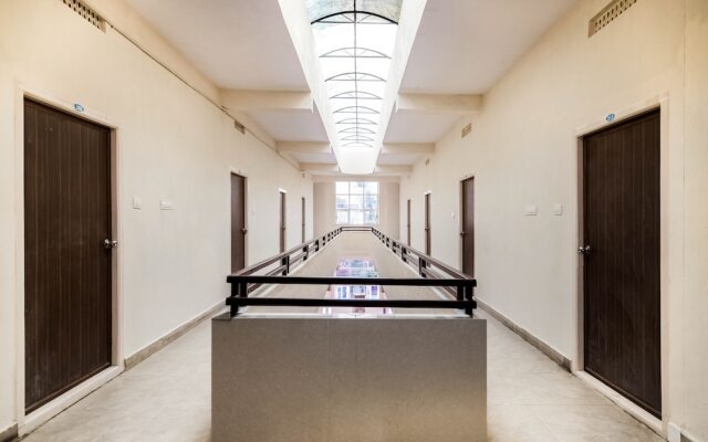G P Residency by OYO Rooms
