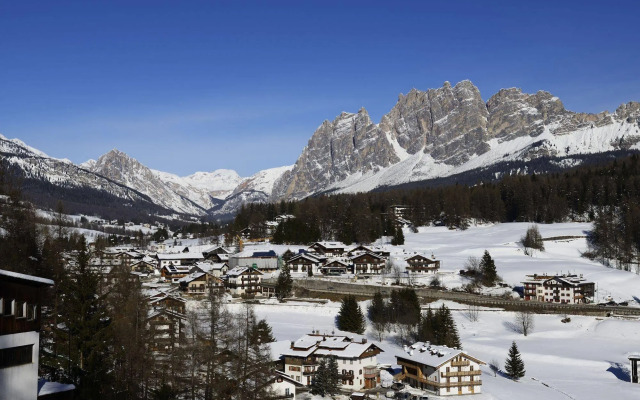 Faloria Mountain Spa Resort