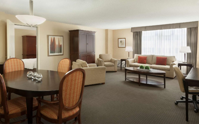 Hotel Halifax