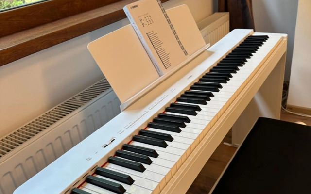 Peles Green Apartment