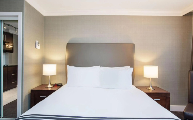 Sandman Hotel Vancouver Airport