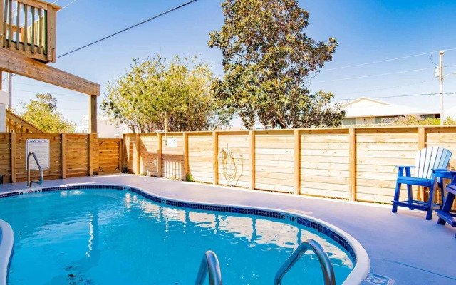 Sunrise Village #210