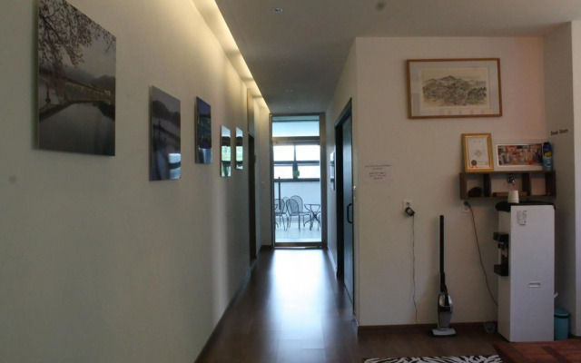 Andong Poong-gyung HOSTEL n LIBRARY