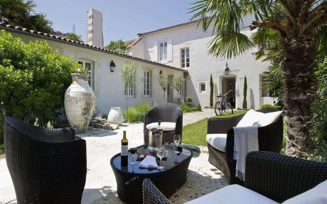 Villa Clarisse & Spa by Olivier Claire