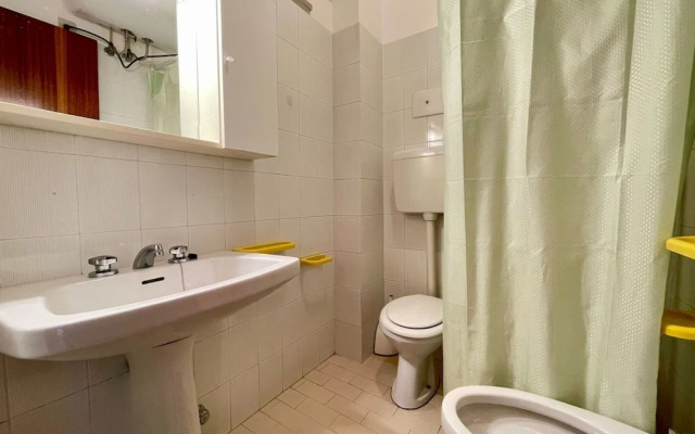 Flat 130mt From the Sea-beahost