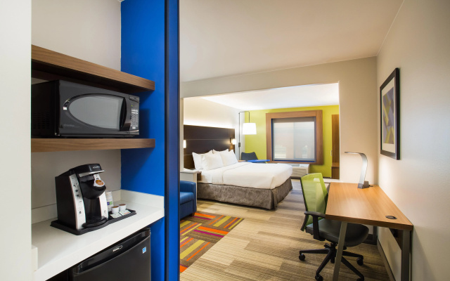 Holiday Inn Express & Suites Cedar City by IHG