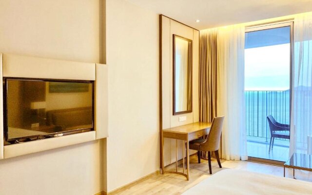 Panorama Luxury Sea View Apartment Nha Trang