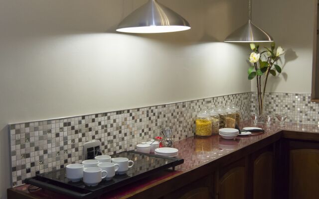 Bayswater Lodge