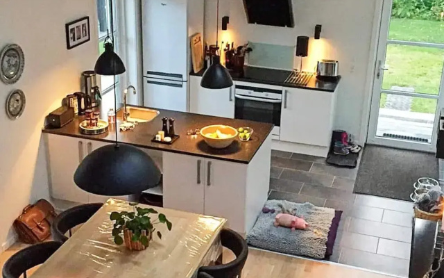 6 Person Holiday Home in Thyholm