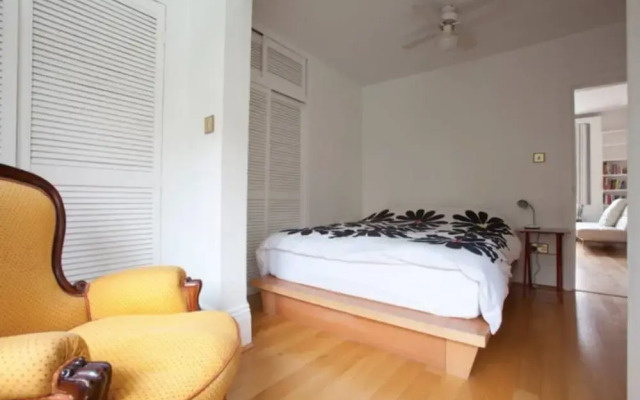 Chic Notting Hill Apartment