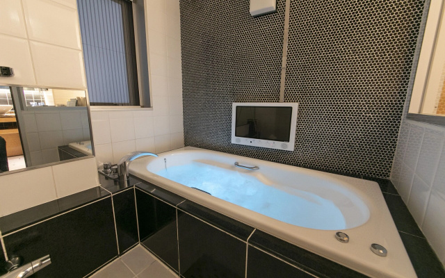 Hotel Aperto- Adults Only – Bathroom – Tokyo