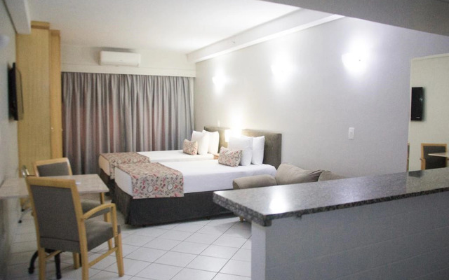 Plaza Inn American Loft