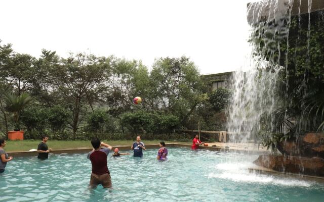 Manas Resort with Petting Zoo