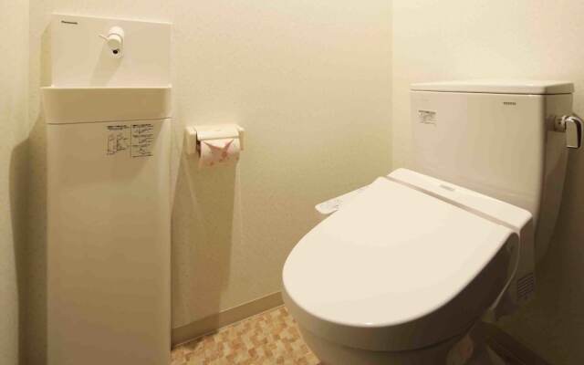 JAPANING HOTEL Shichihonmatsu II