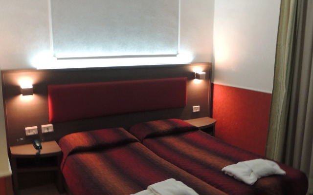 Center 1&2&3 Hotel
