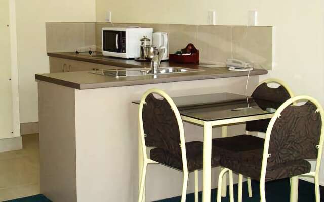 Fountain Court Motel