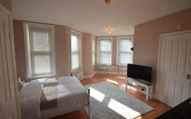 Studio in the Heart of Walthamstow Village