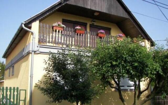 Kati Apartmanház