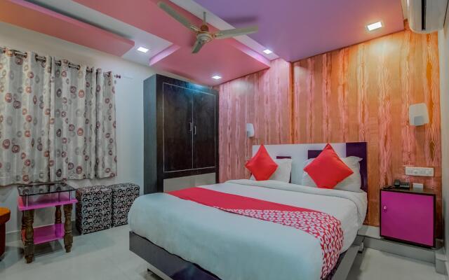 OYO 9930 Hotel AVS Residency