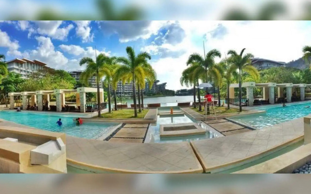 Miranda 514B by Raquel's Place at Pico de Loro