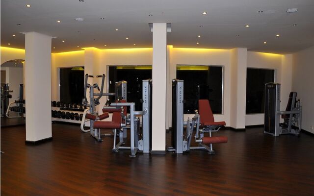 Golden 5 Sapphire Suites Hotel