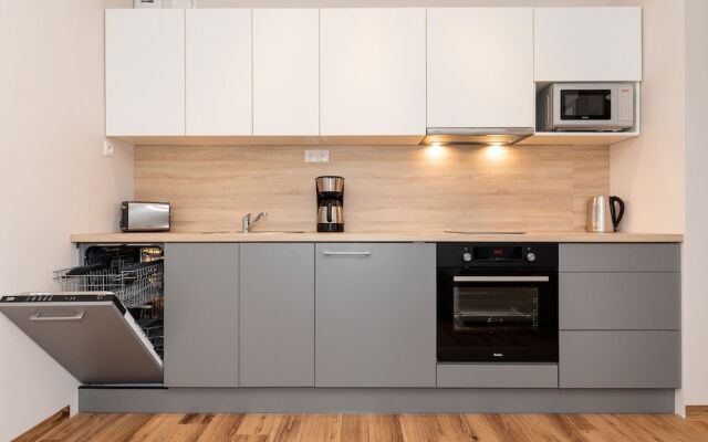 Apartment Poznan Dominikanska by Renters