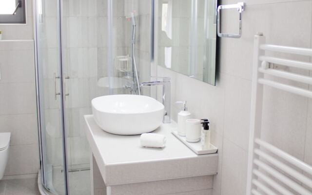 Ermis mini suites