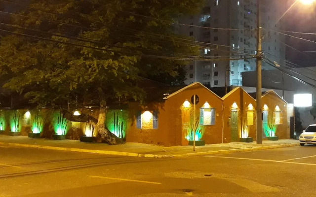 Aju Hostel e Pousada