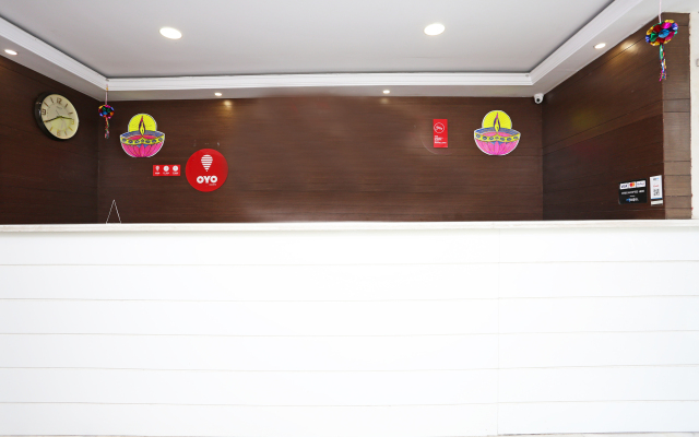 OYO 6651 Hotel Srujana Stay Inn