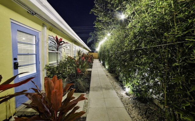 The Elephant Ear Cabanas