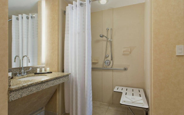 Embassy Suites by Hilton Dallas Frisco Hotel & Convention Center