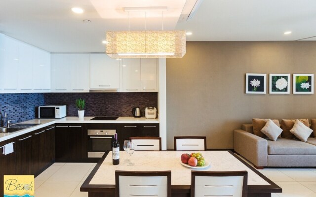 iBeach Luxury Seaview Apartment