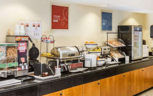 Quality Inn Darien - North Brunswick