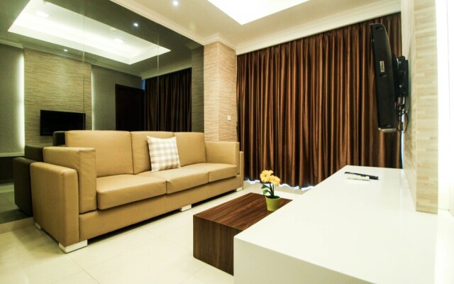 Denpasar Residence Apartment with Direct Access to Mall Kuningan City