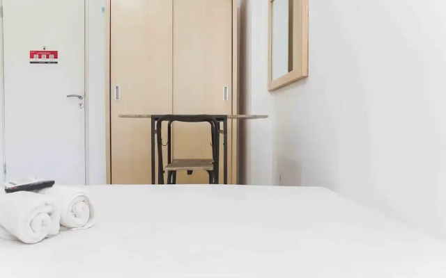 Simple and Cozy Living Studio Room at Bassura City Apartment