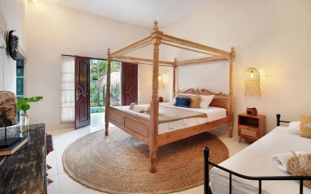 Seminyak Seagrass Villa