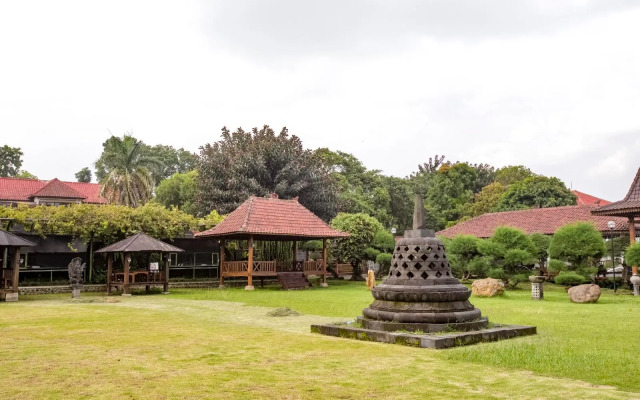 RedDoorz Plus @ Purwodadi