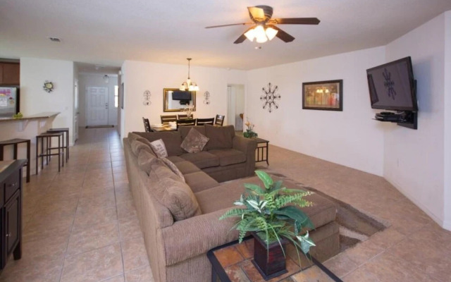 Robert's Cypress Pointe Vacation Home