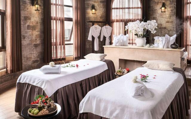 Mercure Danang French Village Bana Hills